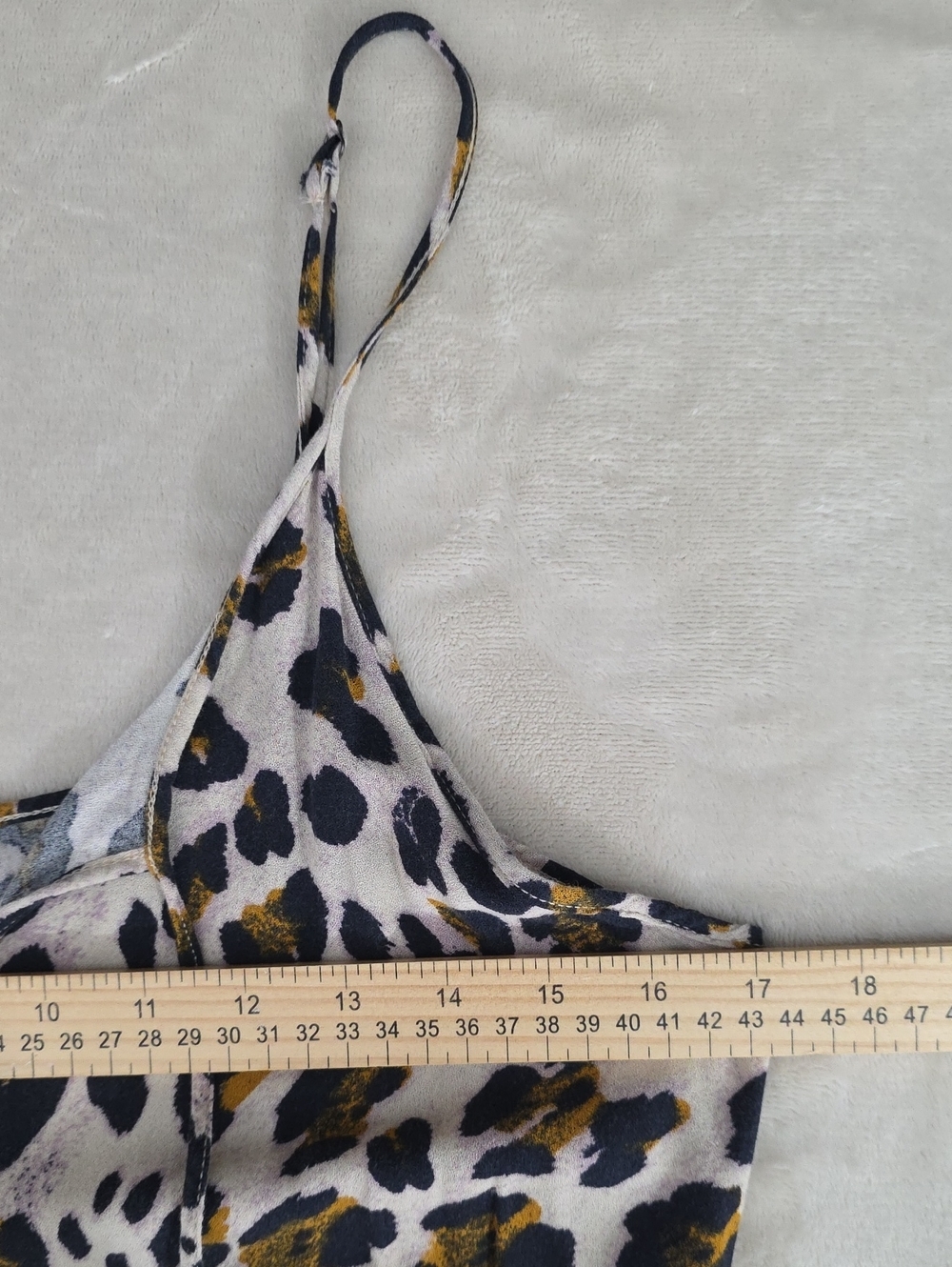 *Urban Romantics Leopard Print Midi Slip Dress Rayon Size Large - Picture 6 of 9